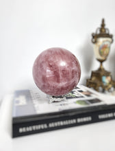 將圖片載入圖庫檢視器 Large Rose Quartz Sphere - 3.6kg #3
