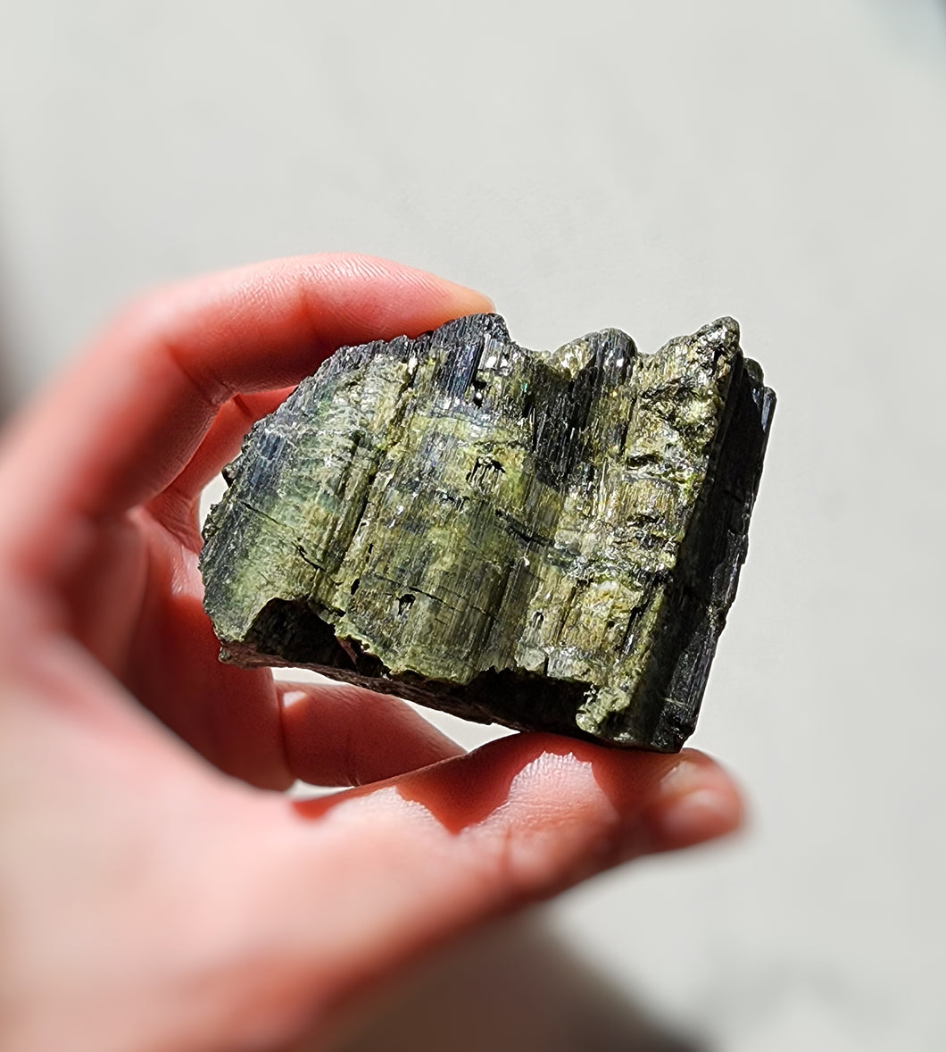 Green Tourmaline Cluster / Raw Stone - 125g #19