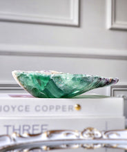 Cargar imagen en el visor de la galería, Mexican Fluorite Bowl - 1.26kg #141
