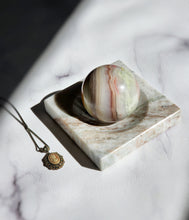 이미지를 갤러리 뷰어에 로드 , Marble Sphere Holder / Jewellery Tray #147
