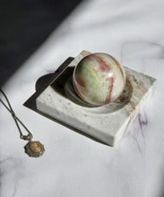 이미지를 갤러리 뷰어에 로드 , Marble Sphere Holder / Jewellery Tray #147
