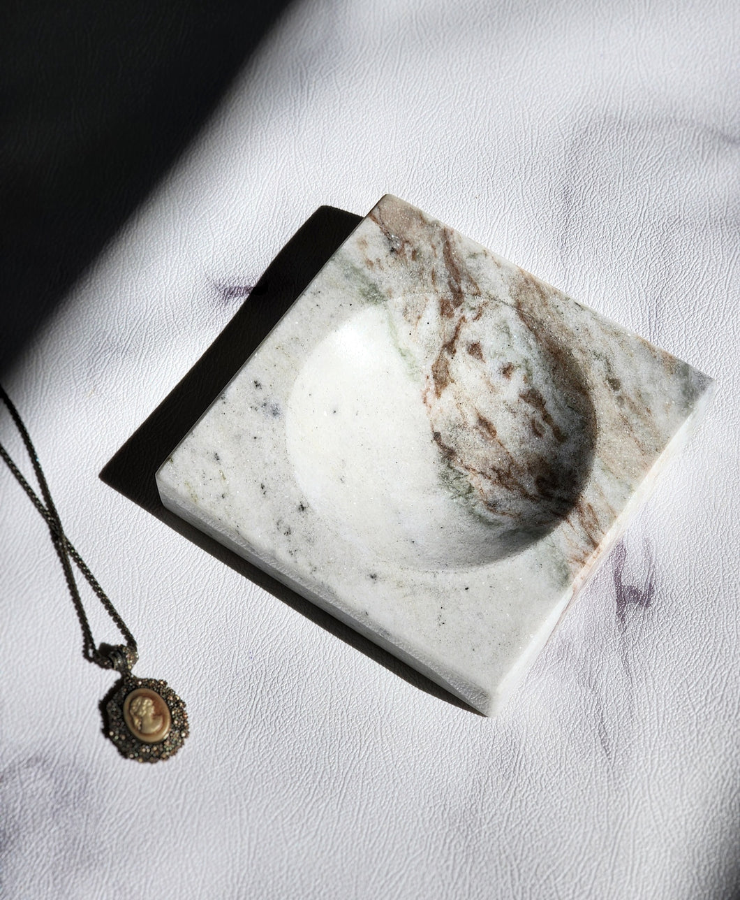 Marble Sphere Holder / Jewellery Tray #147