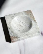 Load image into Gallery viewer, Marble Sphere Holder / Jewellery Tray #148
