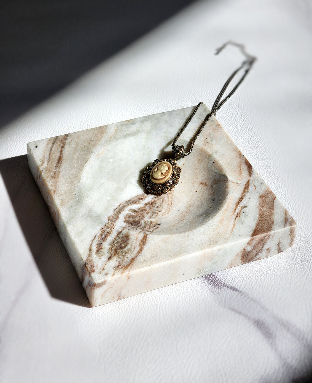 Marble Sphere Holder / Jewellery Tray #152