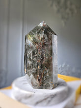 將圖片載入圖庫檢視器 Garden Quartz / Lodolite Tower - 682g #172
