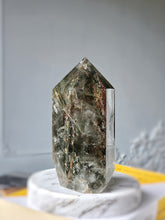 將圖片載入圖庫檢視器 Garden Quartz / Lodolite Tower - 682g #172
