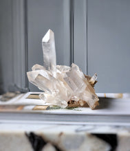 画像をギャラリービューアに読み込む, High Grade Himalayan Quartz Cluster - 955g #343
