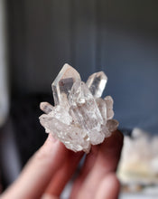 画像をギャラリービューアに読み込む, High Grade Himalayan Quartz Cluster - mini 45g #361
