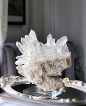 画像をギャラリービューアに読み込む, Icy Himalayan Quartz Cluster - 1.83kg #369
