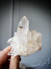 画像をギャラリービューアに読み込む, Himalayan Quartz Cluster - small 126g #382
