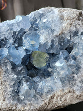 將圖片載入圖庫檢視器 High Grade Celestite Cluster on Wooden Stand - 4.9kg #93
