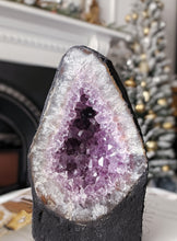 Load image into Gallery viewer, Amethyst Geode / Cave - small 1.52kg #30
