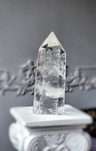 이미지를 갤러리 뷰어에 로드 , Clear Quartz Tower - small 161g #943
