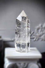 이미지를 갤러리 뷰어에 로드 , Clear Quartz Tower - small 161g #943
