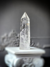 Load image into Gallery viewer, Clear Quartz Tower - small 110g #944
