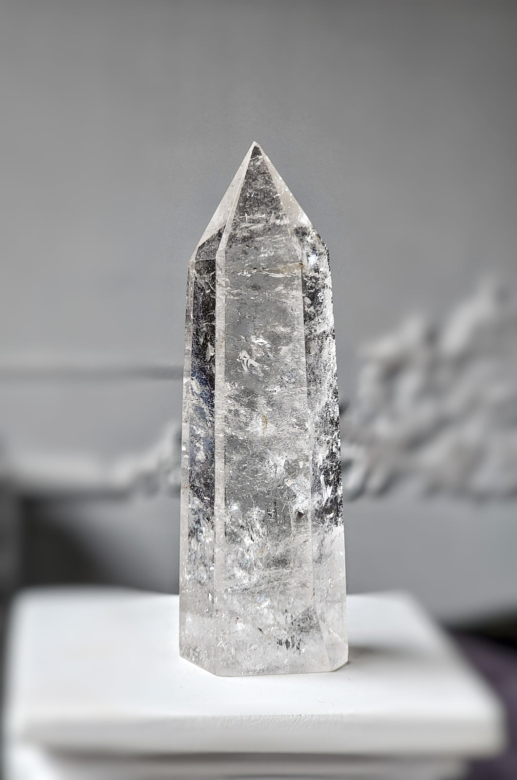 Clear Quartz Tower - small 89g #937