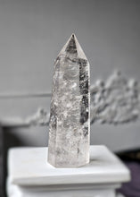 Load image into Gallery viewer, Clear Quartz Tower - small 89g #937
