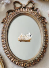 Load image into Gallery viewer, Golden Chrysanthemum Quartz Cluster - mini 36g #211
