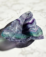 Cargar imagen en el visor de la galería, Rainbow Fluorite Bowl - Matte 1.94kg #43
