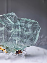 이미지를 갤러리 뷰어에 로드 , High Grade Green Fluorite Slab - small 328g #283
