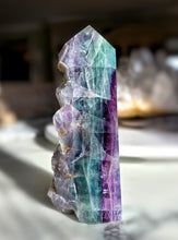 將圖片載入圖庫檢視器 Rainbow Fluorite Tower - Half Raw Half Polished - 877g #287
