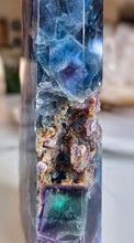 將圖片載入圖庫檢視器 Large Rainbow Fluorite Tower - Half Raw Half Polished - 1.47kg #288
