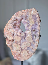 이미지를 갤러리 뷰어에 로드 , Pink Amethyst Slab on Black Stand - 622g #122
