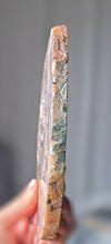 이미지를 갤러리 뷰어에 로드 , Pink Amethyst Slab on Black Stand - 622g #122
