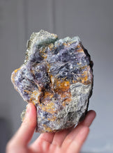將圖片載入圖庫檢視器 Pyrite on Fluorite Cluster - 1.12kg #131
