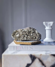 將圖片載入圖庫檢視器 Pyrite on Fluorite Cluster - 880g #132
