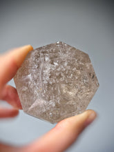 將圖片載入圖庫檢視器 Smoky Quartz Diamond Shaped - 126g #404
