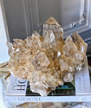 画像をギャラリービューアに読み込む, Large Golden Smoky Himalayan Quartz - 7.83kg #406
