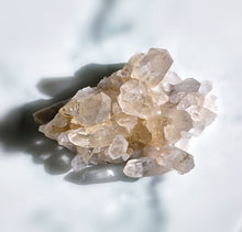 画像をギャラリービューアに読み込む, Golden Himalayan Quartz Cluster - 96g #421
