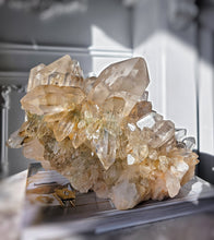 画像をギャラリービューアに読み込む, Large Golden Smoky Himalayan Quartz - 7.83kg #406
