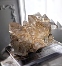画像をギャラリービューアに読み込む, Large Golden Smoky Himalayan Quartz - 7.83kg #406
