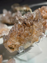 画像をギャラリービューアに読み込む, Golden Smoky Himalayan Quartz Cluster on Stand - 318g #425
