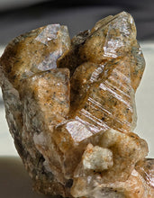 画像をギャラリービューアに読み込む, Himalayan Quartz with Golden &amp; Green Inclusions - 164g #428
