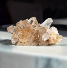 画像をギャラリービューアに読み込む, Golden Himalayan Quartz Cluster - 160g #429
