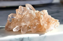 画像をギャラリービューアに読み込む, Peach Himalayan Quartz Cluster - 212g #430
