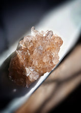 画像をギャラリービューアに読み込む, Peach Himalayan Quartz Cluster - 212g #430
