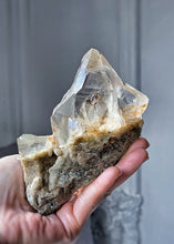 画像をギャラリービューアに読み込む, Green Chlorite Himalayan Quartz Cluster on Stand - 366g #445
