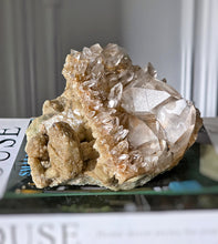 將圖片載入圖庫檢視器 | RARE | Double Layer Golden Himalayan Quartz Cluster - 1.2kg #454
