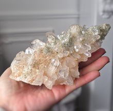 이미지를 갤러리 뷰어에 로드 , 10% OFF | Pink Himalayan Quartz with Green Chlorite Inclusion - 539g #461

