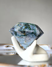 Load image into Gallery viewer, Moss Agate Diamond Shaped - 188g #283
