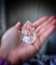이미지를 갤러리 뷰어에 로드 , Lemurian Seed Clear Quartz - 53g #351
