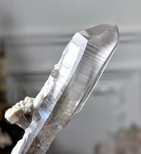 Cargar imagen en el visor de la galería, Lemurian Seed Garden Quartz - 70g #346

