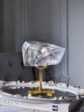 이미지를 갤러리 뷰어에 로드 , Large Clear Quartz Freeform on Gold Stand - 1.24kg #1
