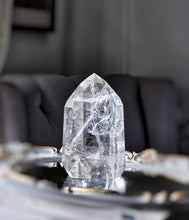 이미지를 갤러리 뷰어에 로드 , Clear Quartz Tower - 965g #335
