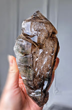 將圖片載入圖庫檢視器 Elestial Smoky Skeleton / Skeletal Quartz - 682g #328
