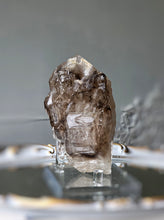 將圖片載入圖庫檢視器 Elestial Smoky Skeleton / Skeletal Quartz - 611g #134
